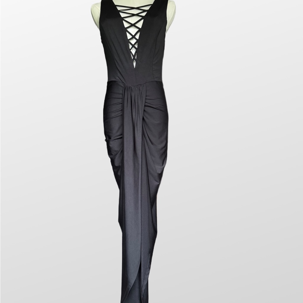 UK2LA  Sleeveless Black Dress, NWT, Size Large